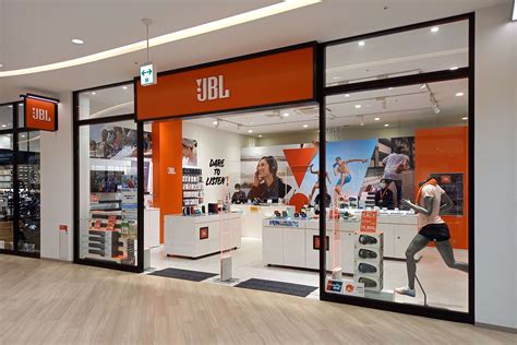JBL Store .
